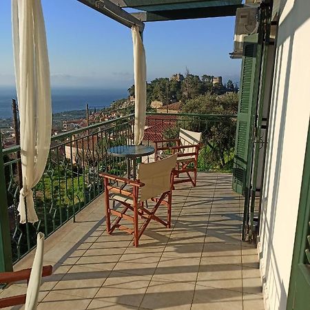 Kiparissia Castle & Sea View Villa Kyparissia Exterior foto