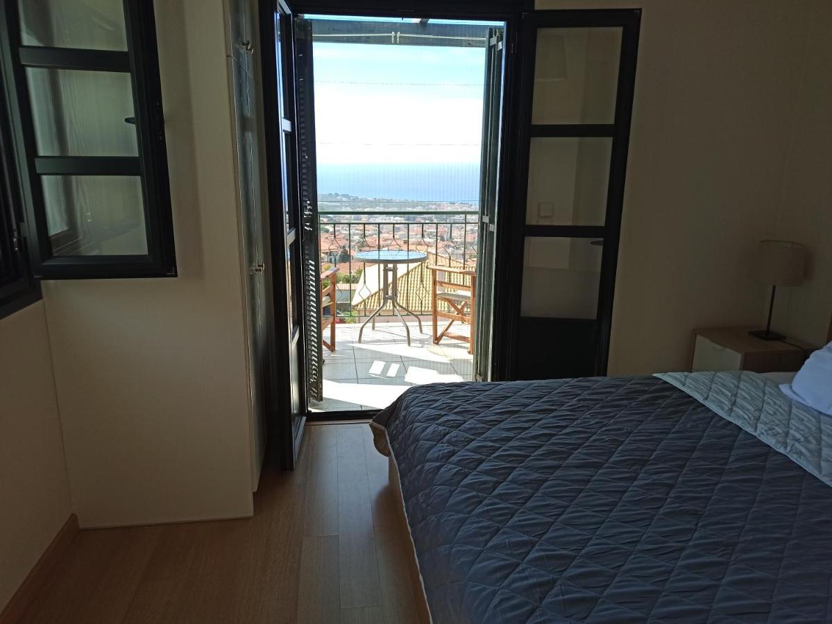 Kiparissia Castle & Sea View Villa Kyparissia Exterior foto